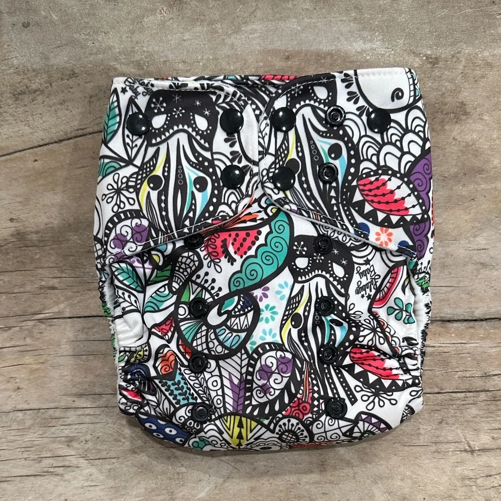 New with tags Lalabye Baby Kids Cloth Diaper